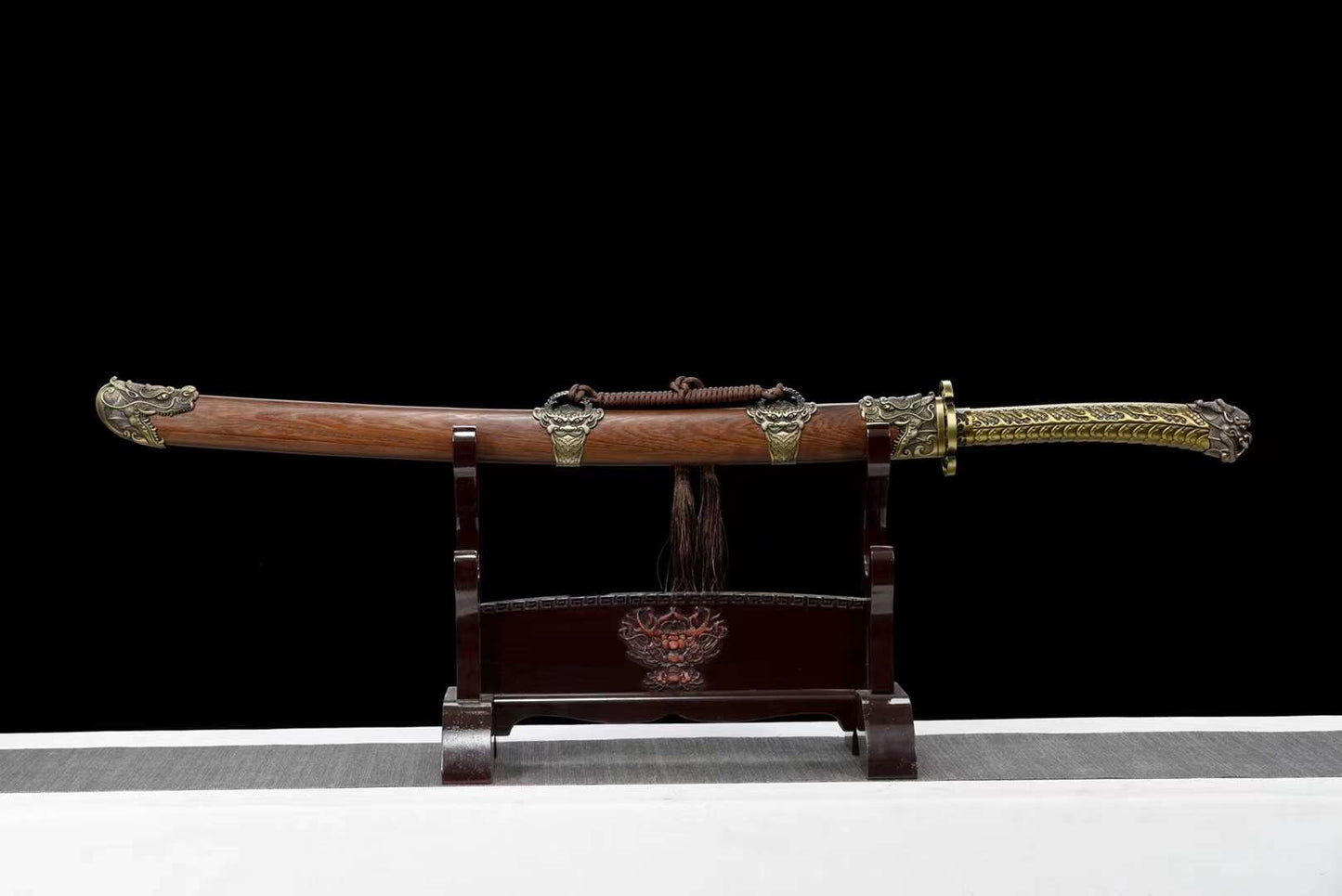 Royal Dragon Embroidery Spring Knife