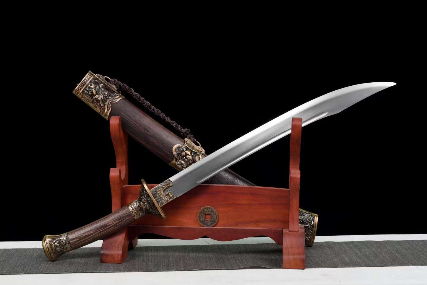 Dragon Hawk Knife102