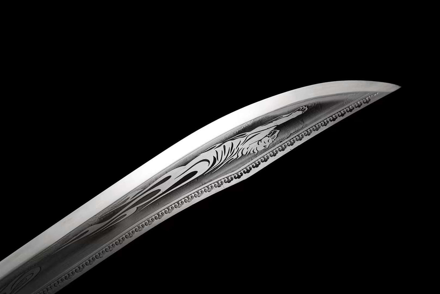 Beast demon oxtail knife
